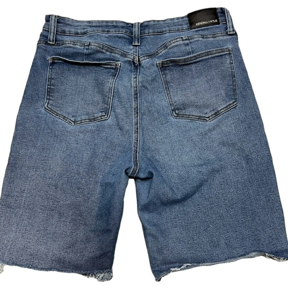 Kendall + Kylie Jean Shorts Size 13/31 - Picture 2 of 7
